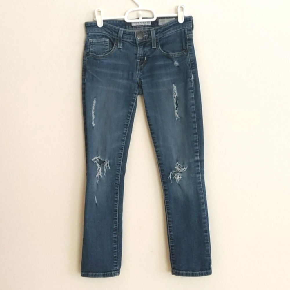 Guess Y2K Distressed Medium Rise Skinny Sarah Fit Crop Capri - Size 24